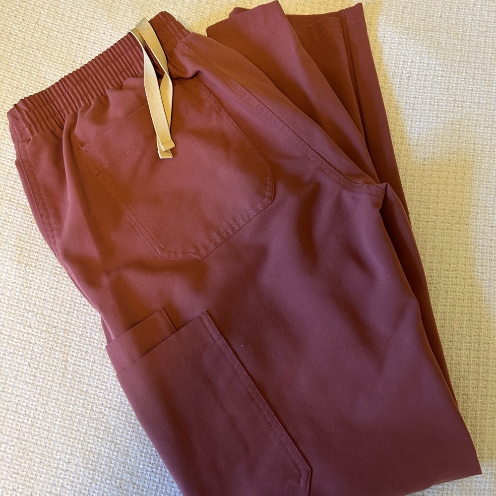 Figs Mauve pink Yola scrub pants
